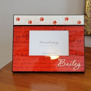 Pet picture frame for a Bailey